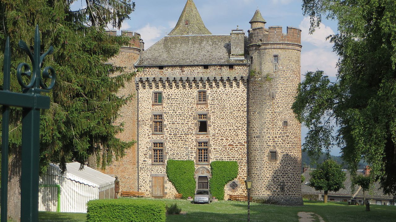 Les Ternes Chateau