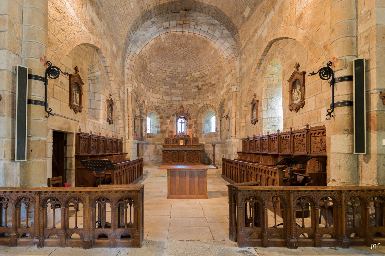 Ydes St Georges choeur abside