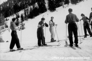 Ski au Lioran dans les années 1936 par Delmas Bastide Claude et Dominique