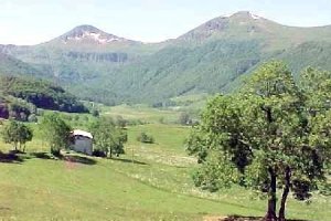 Les vallées autour du volcan